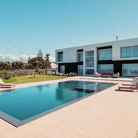 Casa Do Mar - North Coast Ocean Views Villa Calhetas