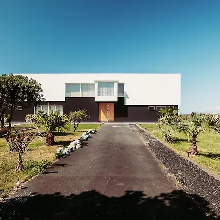 Villa Casa Do Mar - North Coast Ocean Views Calhetas